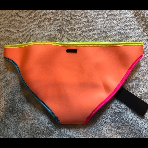 Triangl bikini bottom - Picture 3 of 5
